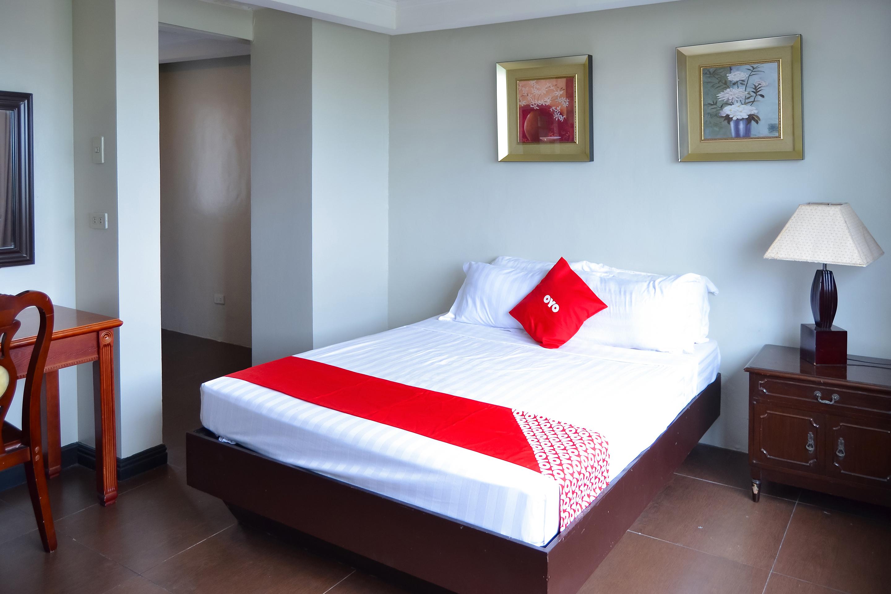 Super Oyo 791 Bell Mansion Hotell Quezon City Exteriör bild