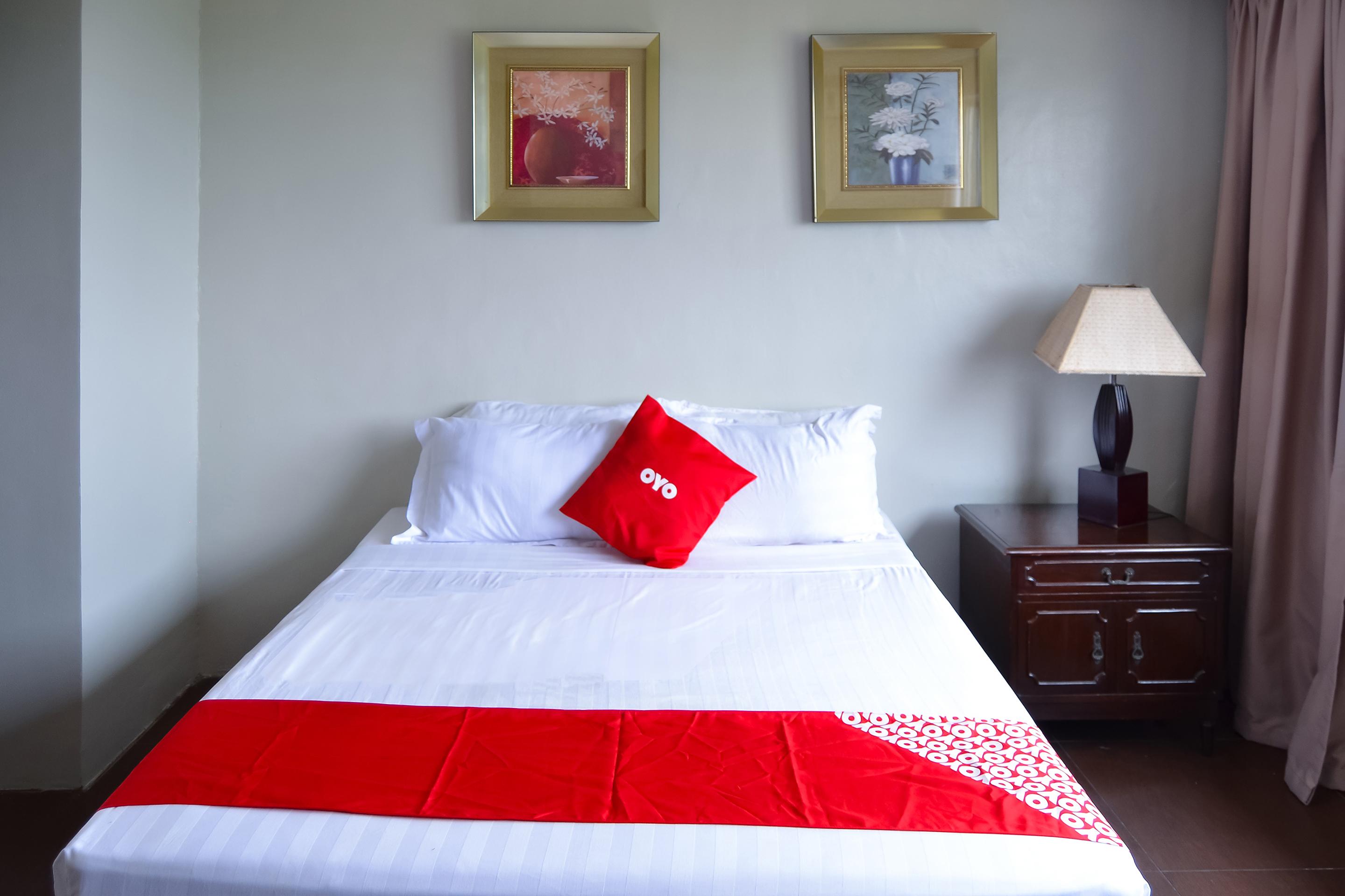 Super Oyo 791 Bell Mansion Hotell Quezon City Exteriör bild
